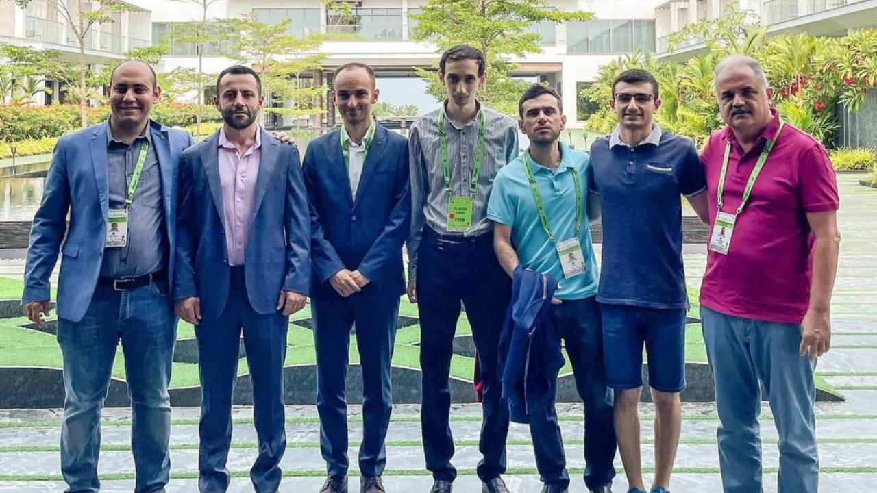 article-image